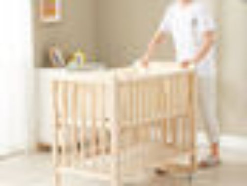 wooden-baby-crib