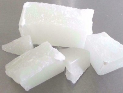 Paraffin-Wax-Wholesale-2-600x464-1