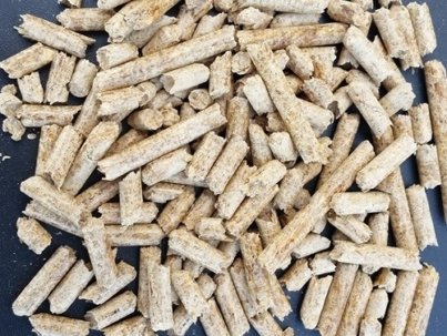 wood-pellets-04